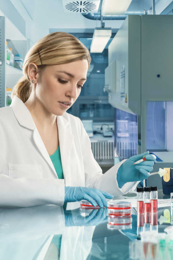 Pharma research and development services image